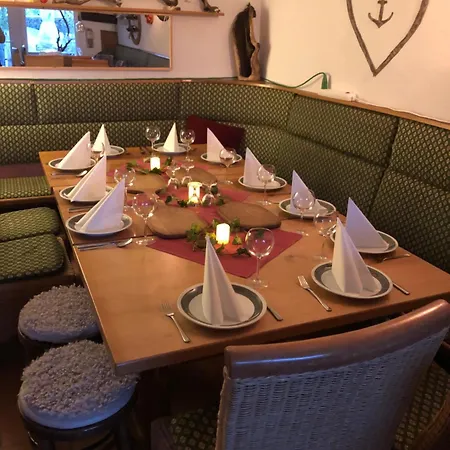 Gaestehaus - Auszeit Nyaraló